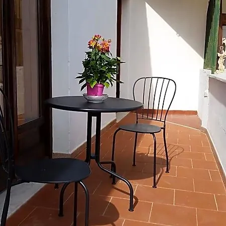 Oda ve Kahvaltı Casa Carolina 3*
