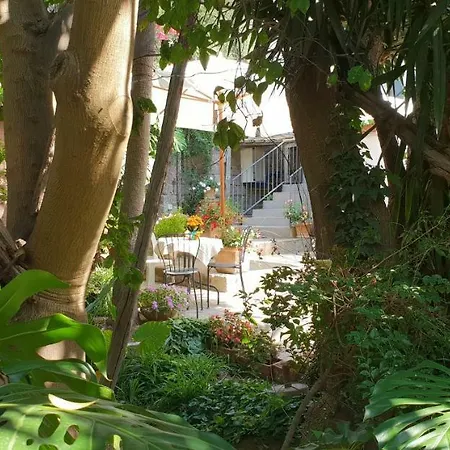 Casa Carolina Couette-café